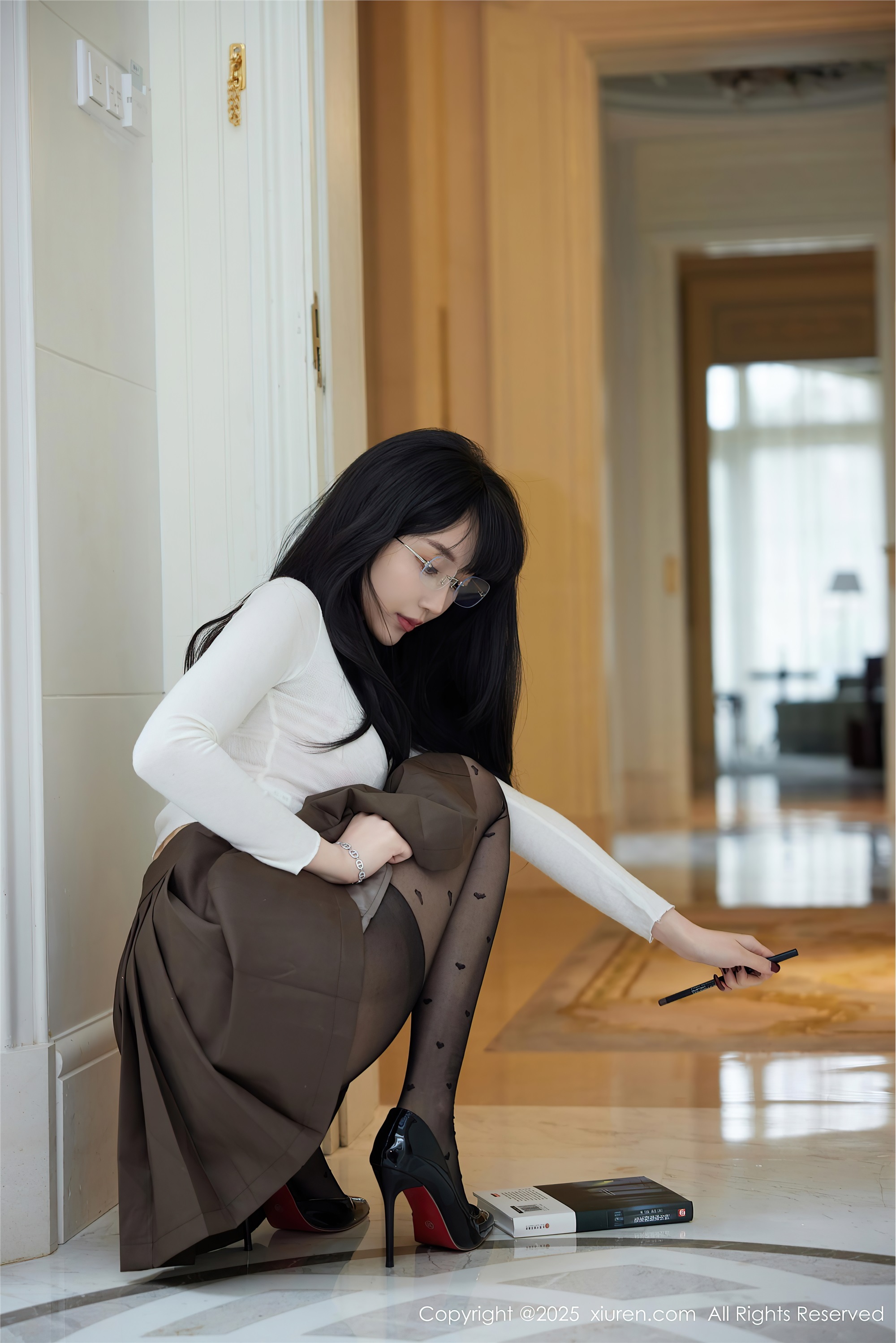 Xiuren秀人网 2025.01.10 NO.9737 玥儿玥er